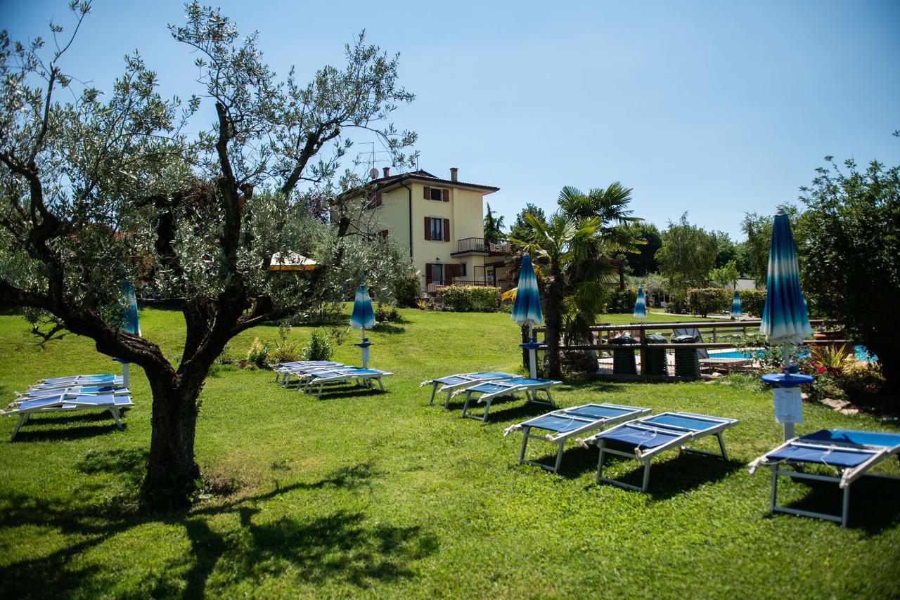 Agriturismo Il Giardino Degli Ulivi Лацизе Екстер'єр фото