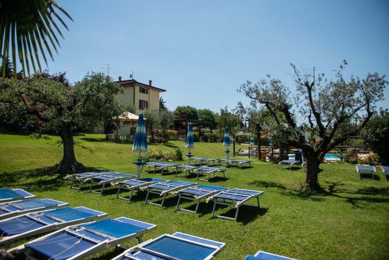 Agriturismo Il Giardino Degli Ulivi Лацизе Екстер'єр фото